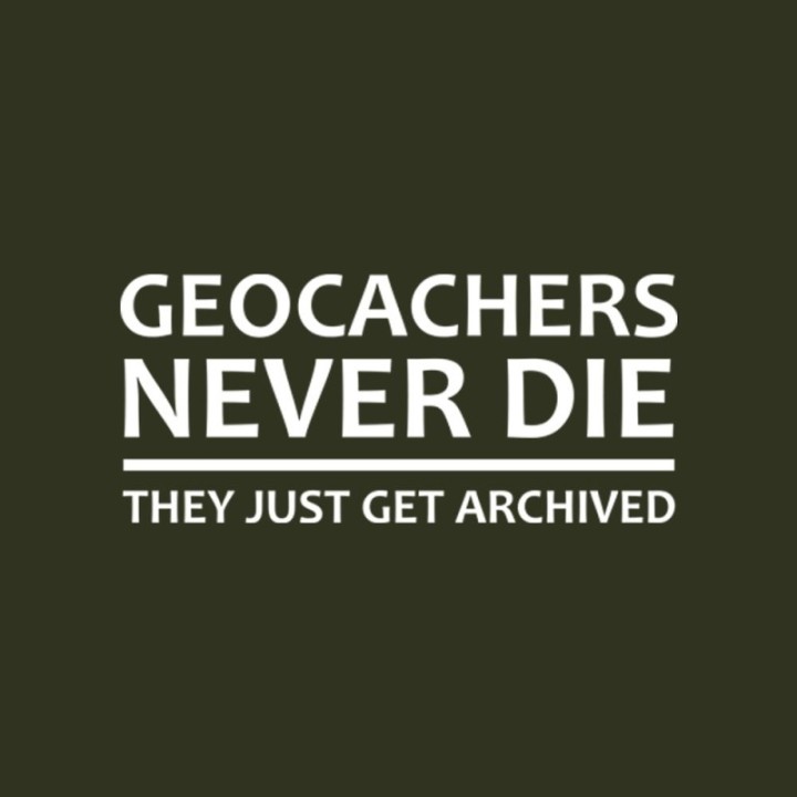 Tip Top Tshirt - T-shirt Homme Geocachers never die - Made in France